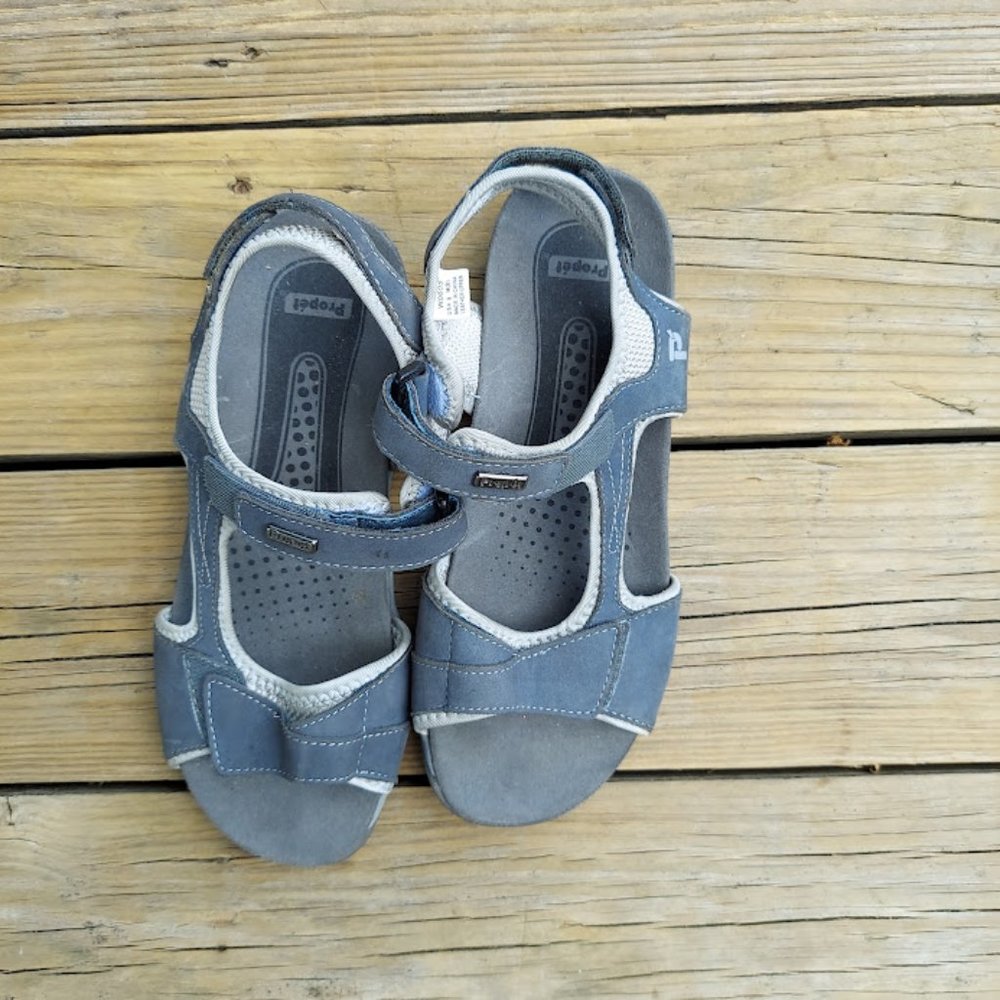 Propet Women's Helen W0605 Sport Sandals Denim Blue and Silver - US Size 9